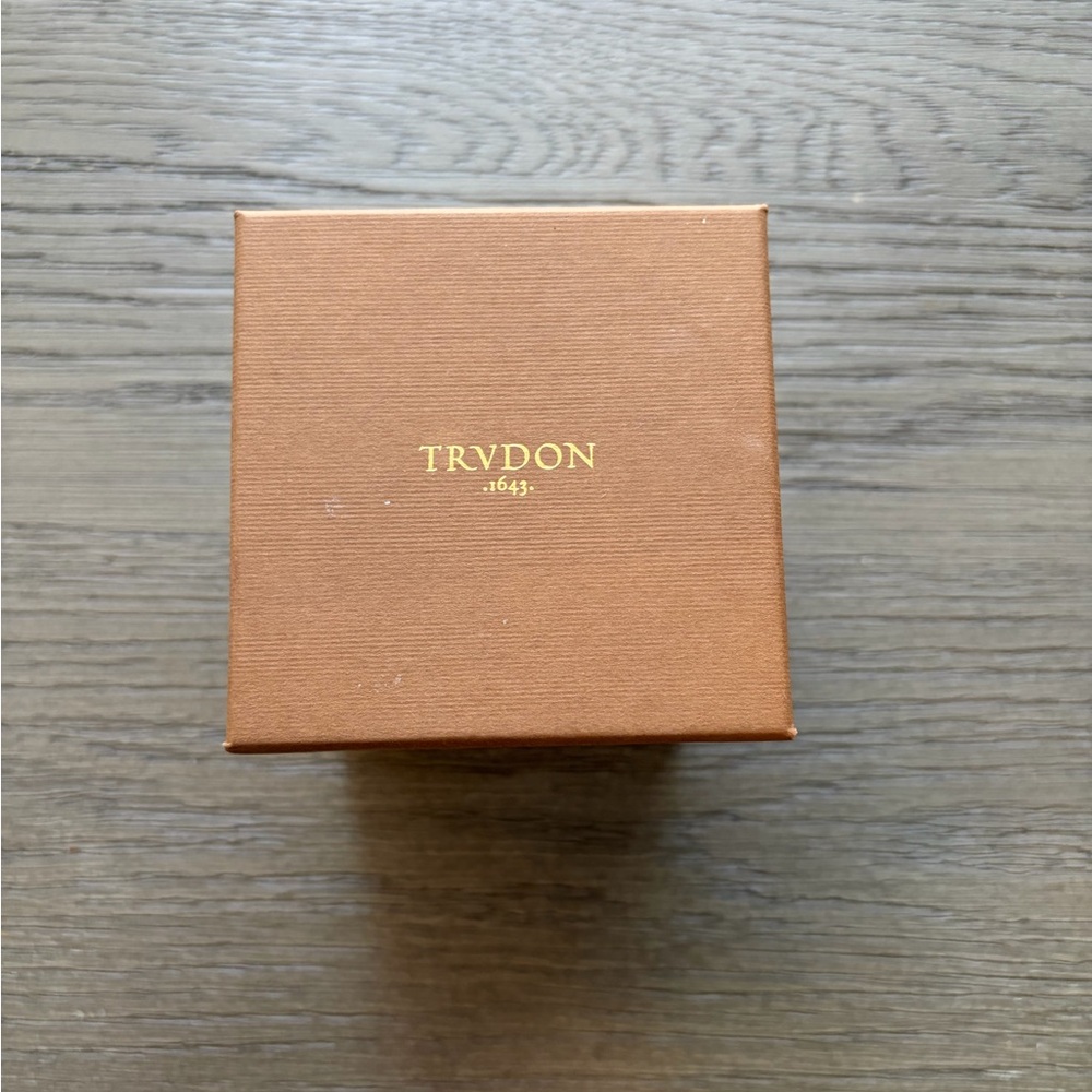 Cire Trudon Gloria Candle New - Picture 3 of 9